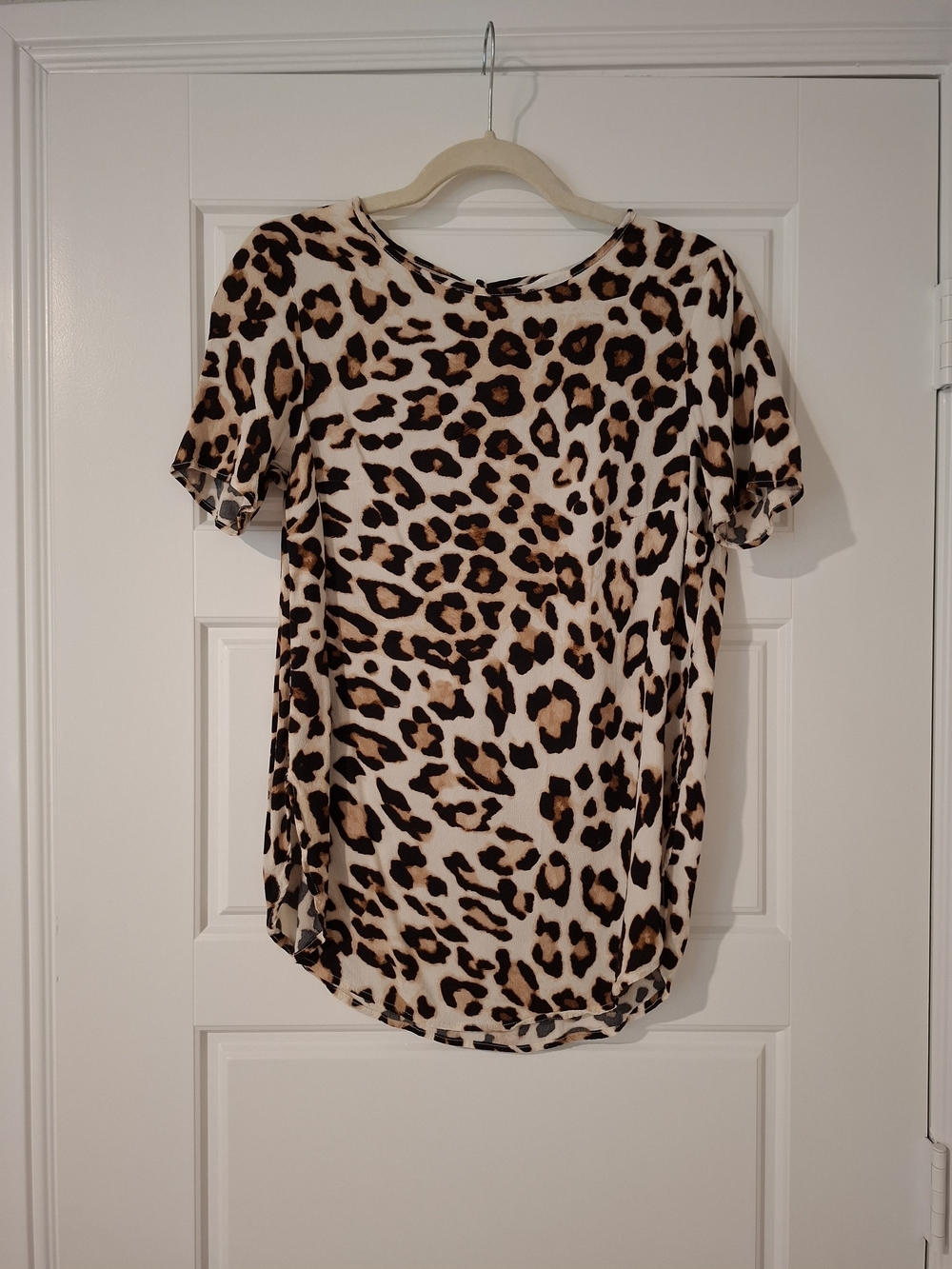H&M Leopard Print Short Sleeve Blouse in Cream, Black and Brown